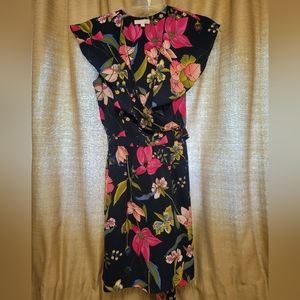 Floral wrap dress xs
